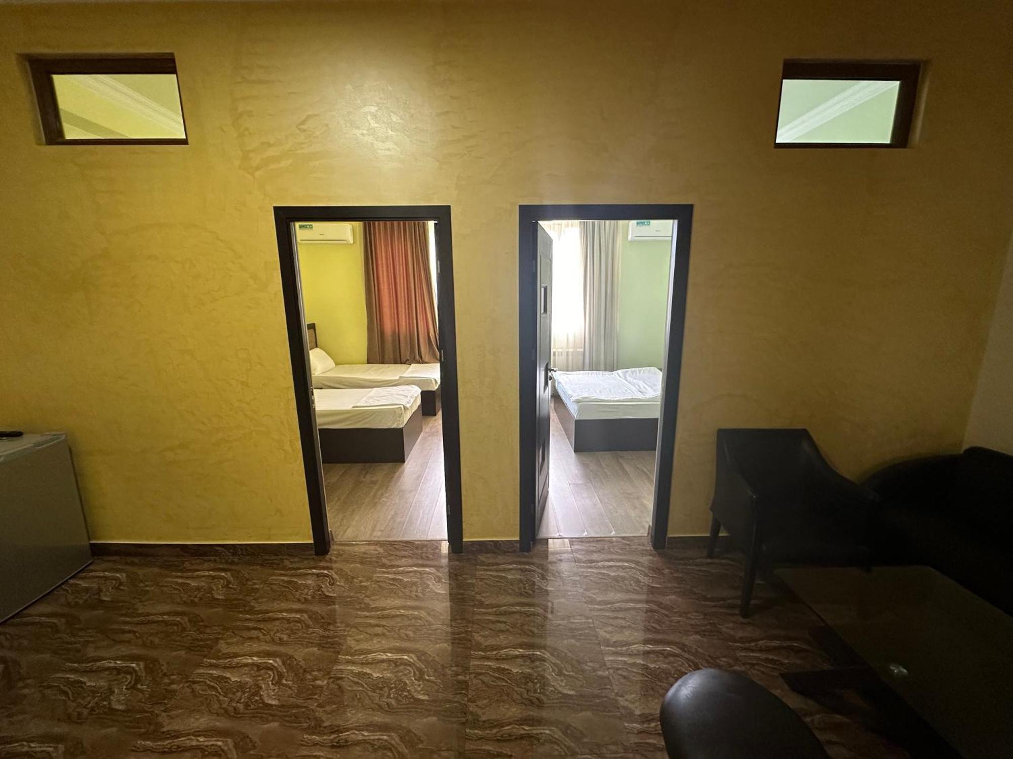 Express Hotel 예레반 외부 사진