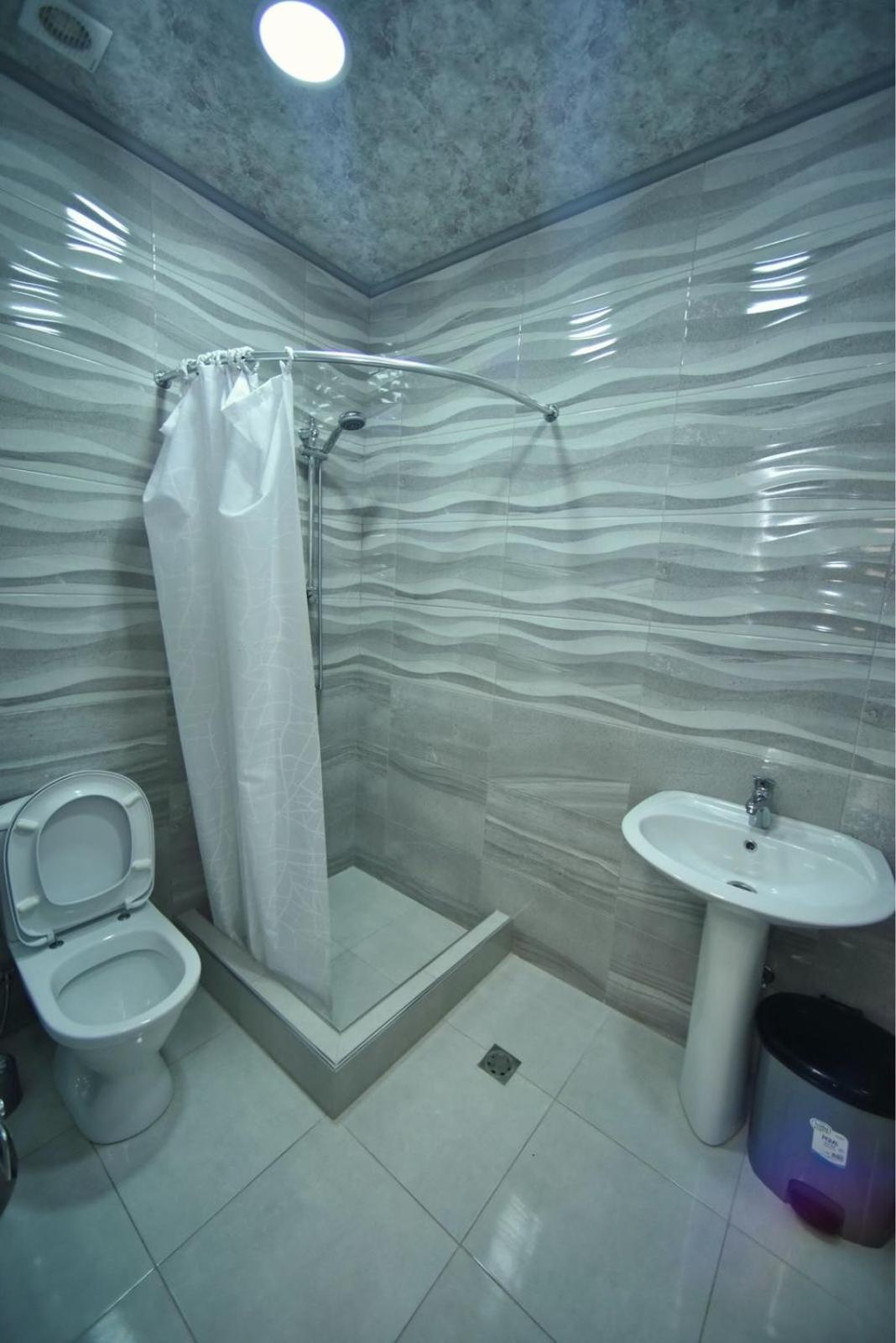 Express Hotel 예레반 외부 사진